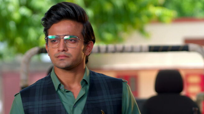 Watch Bommi .,BA.,BL., S1 Episode 326 on JioHotstar