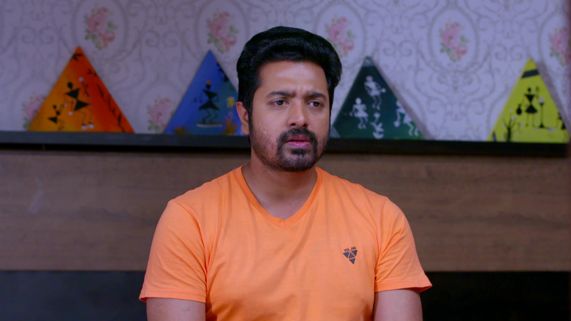 Watch Sarasu S1 Episode 131 on JioHotstar