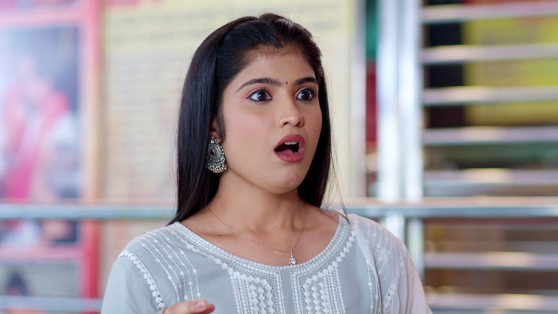 Watch Nindu Manasulu S1 Episode 162 on JioHotstar