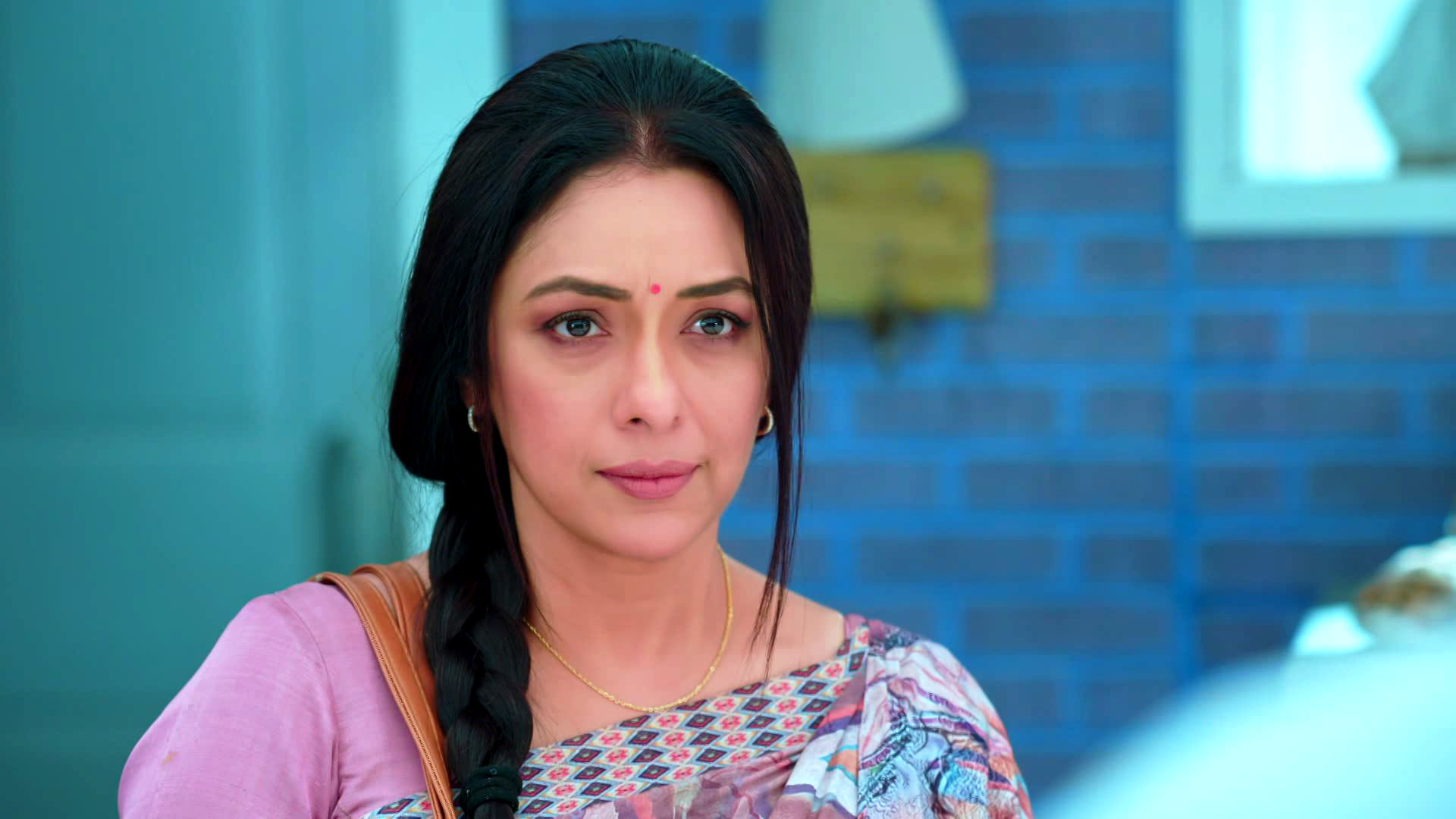 watch-anupama-episode-1243-on-disney-hotstar