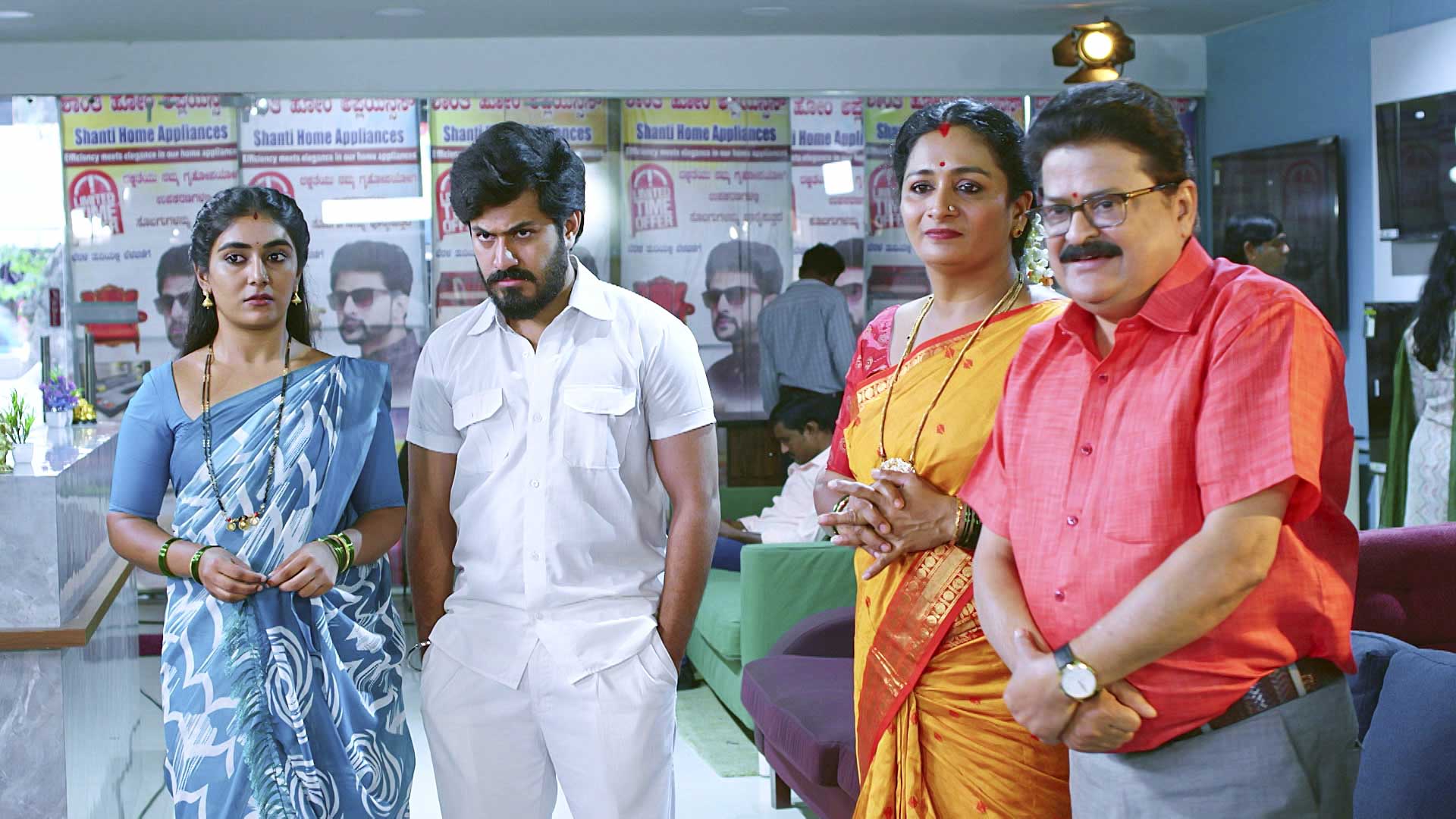 Watch Aase S1 Episode 520 on JioHotstar