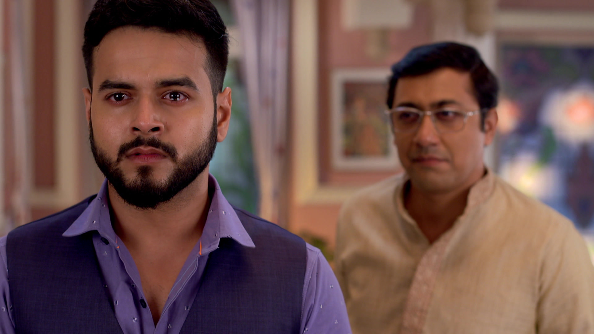 Watch Gaatchora S1 Episode 437 on JioHotstar