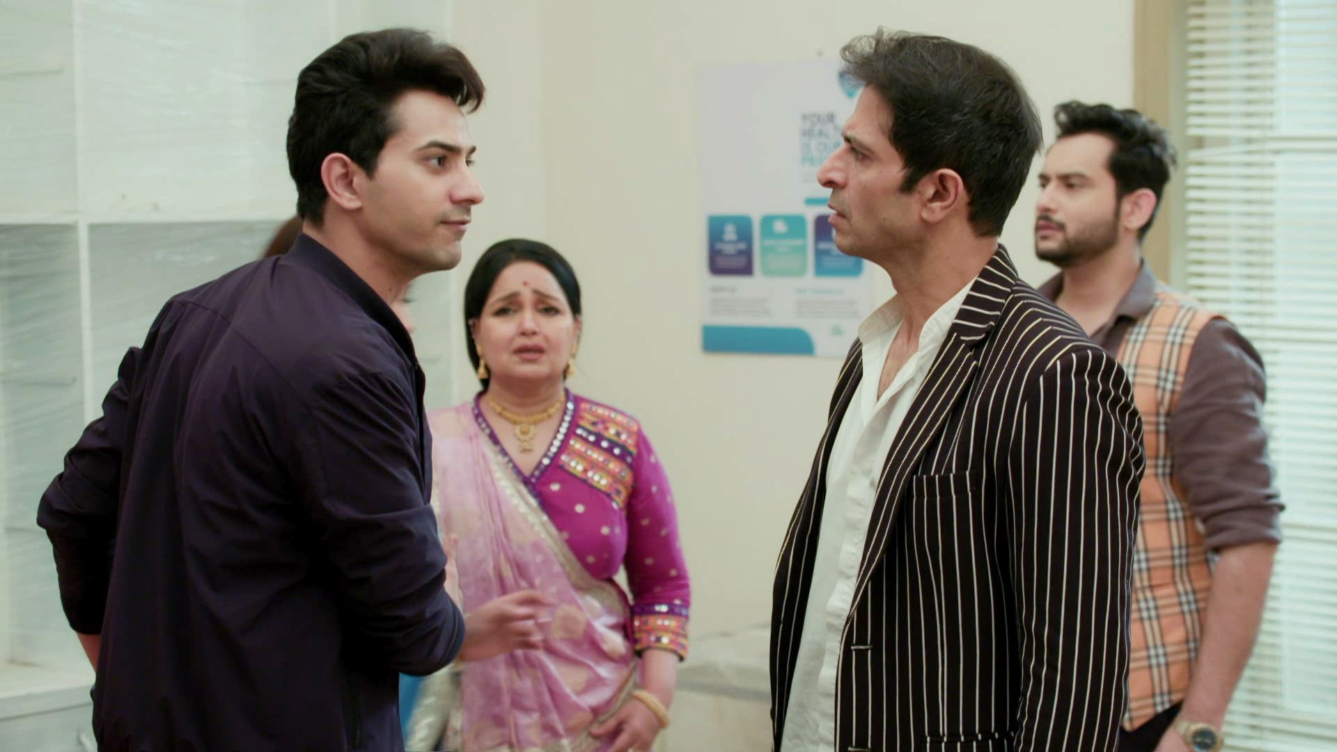 Dhawal Confronts Amresh