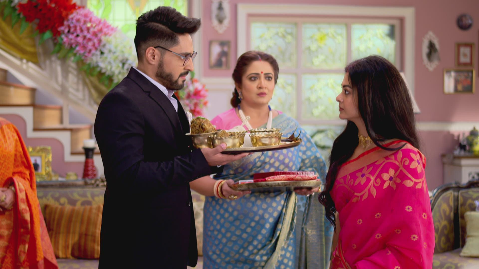 Watch Mere Rang Mein Rangne Wali S1 Episode 15 on JioHotstar