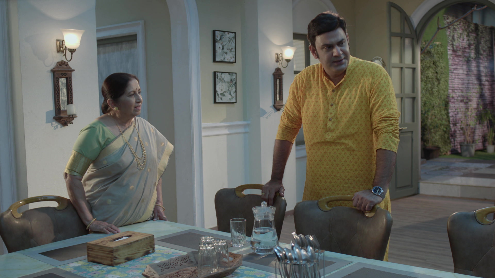 Seema Confronts Vijay