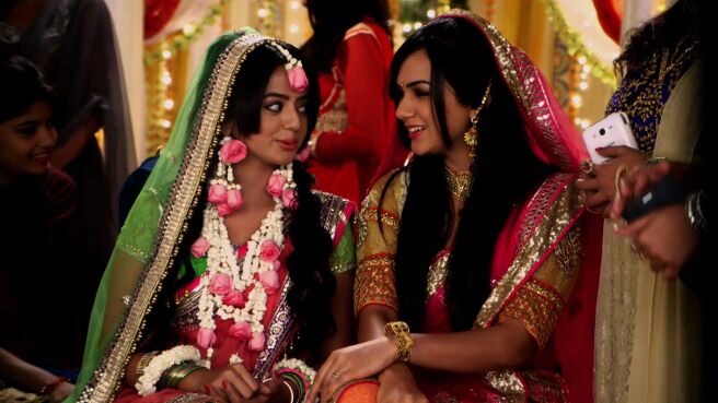 Watch Swaragini S1 Episode 100 on JioHotstar