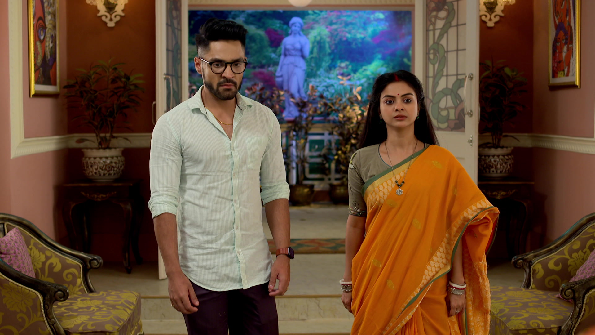 Watch Gaatchora S1 Episode 324 on JioHotstar