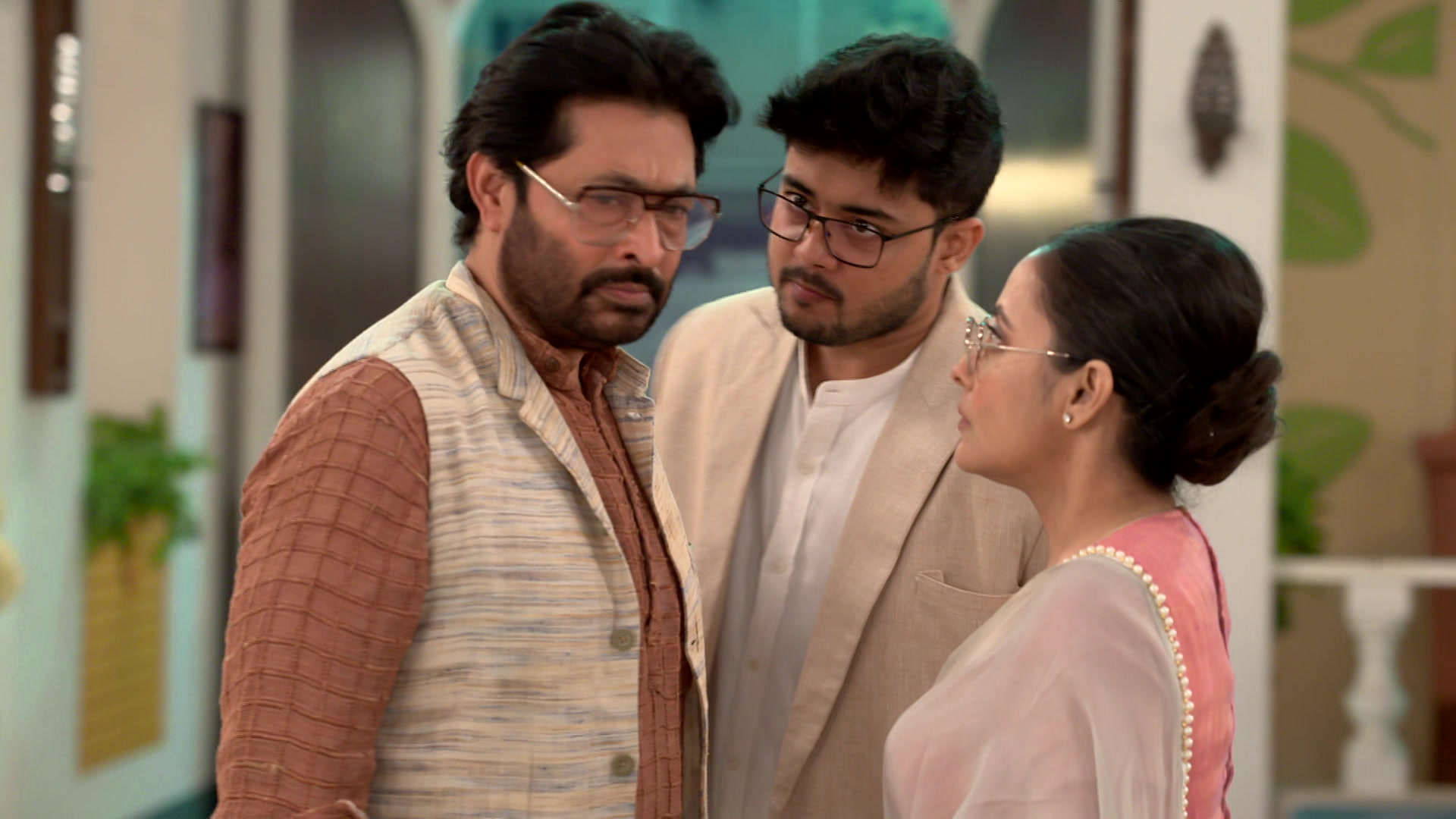 Watch Compass S1 Episode 86 on JioHotstar
