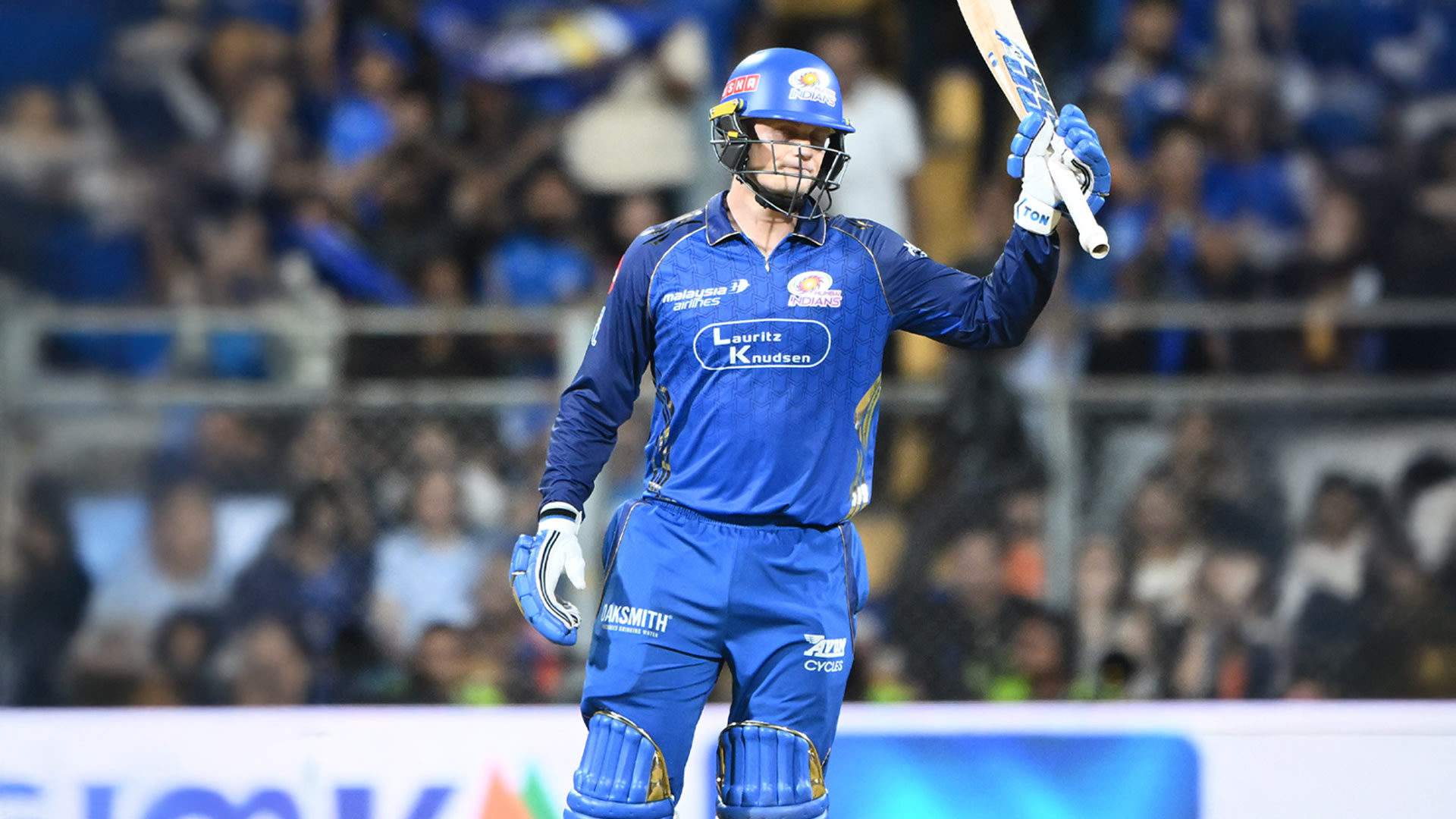 Rickelton Lights Up the Chase for MI