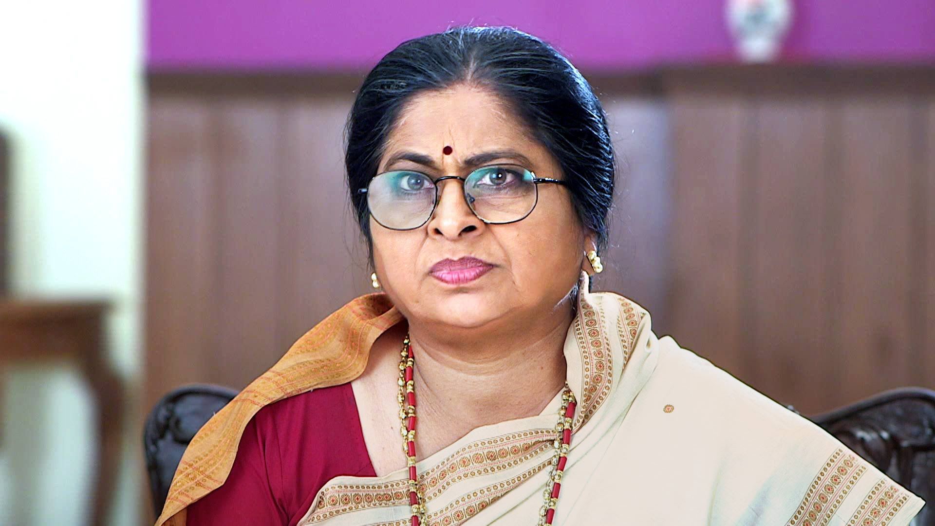 Watch Aamhi Doghe Raja Rani S1 Episode 33 on JioHotstar