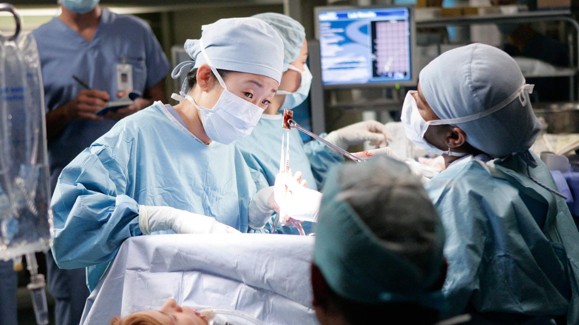 Watch Grey's Anatomy S2 Episode 10 on JioHotstar