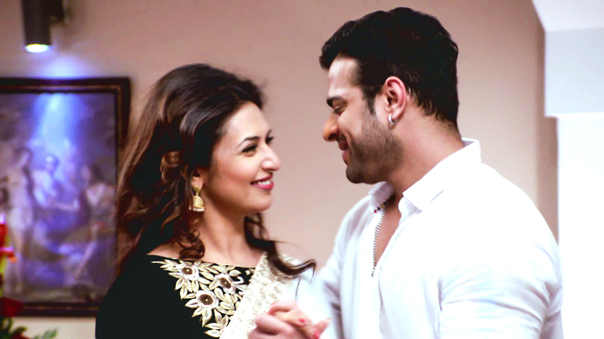 IshRa Have A Dance