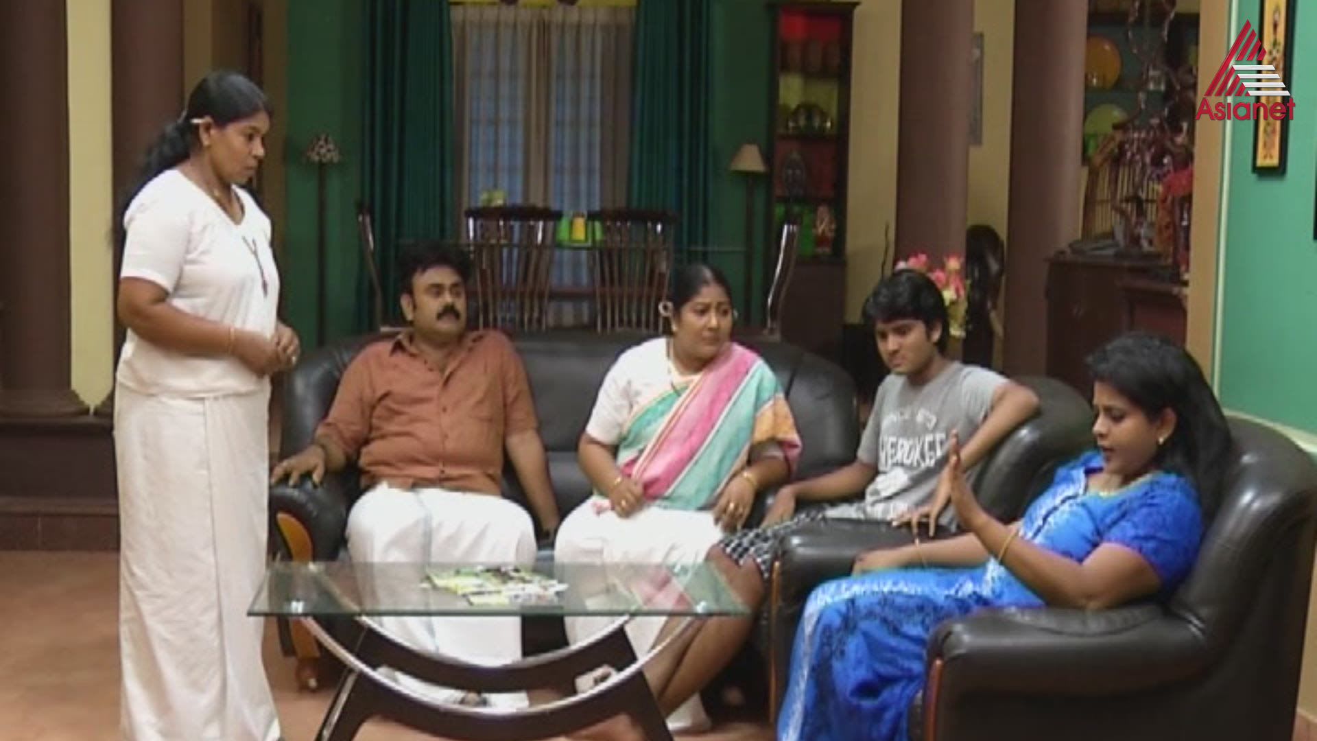 Watch Akkamma, Pathros to part ways? Online