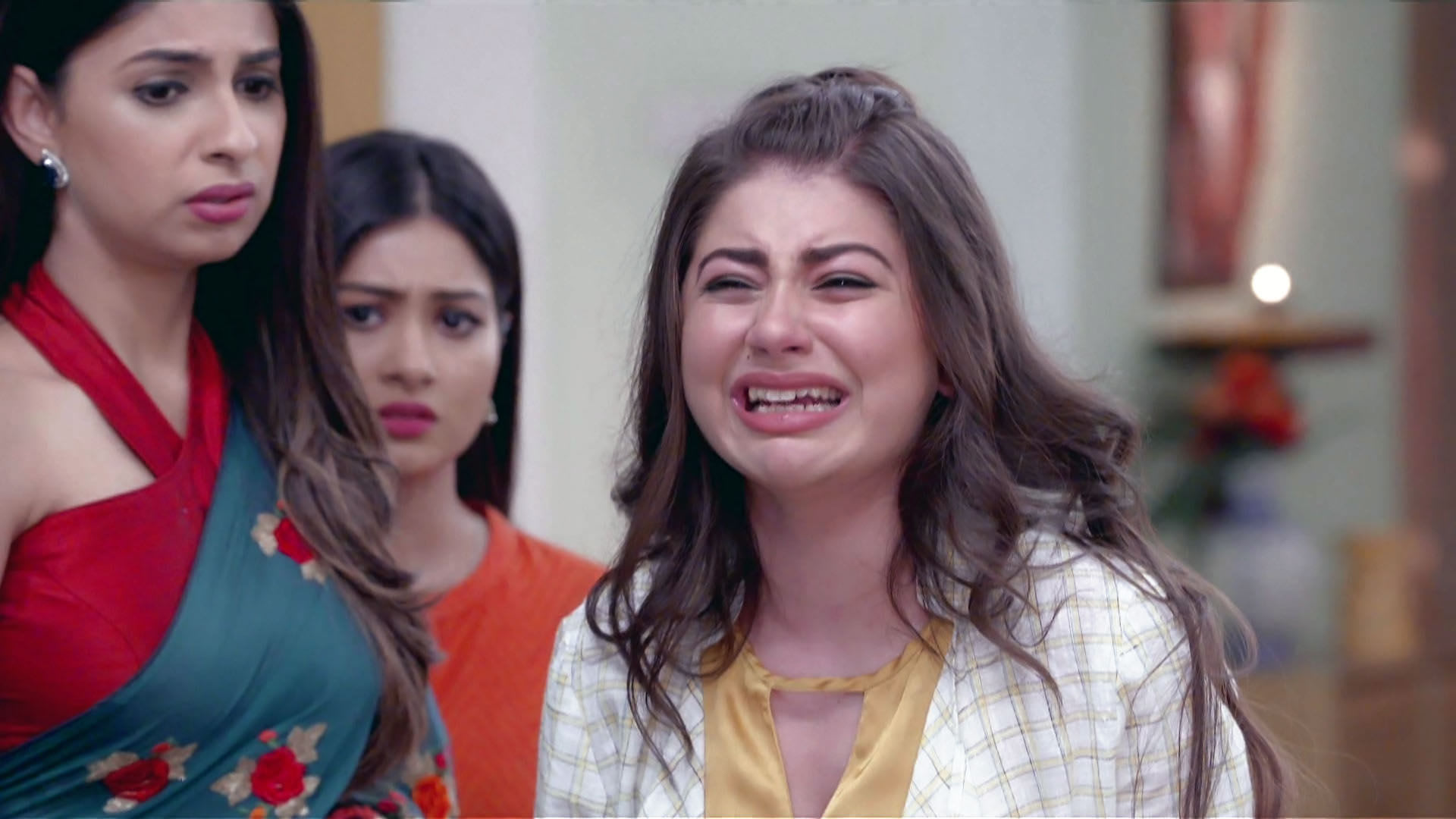 Stream yeh-hai-mohabbatein Online | Watcho