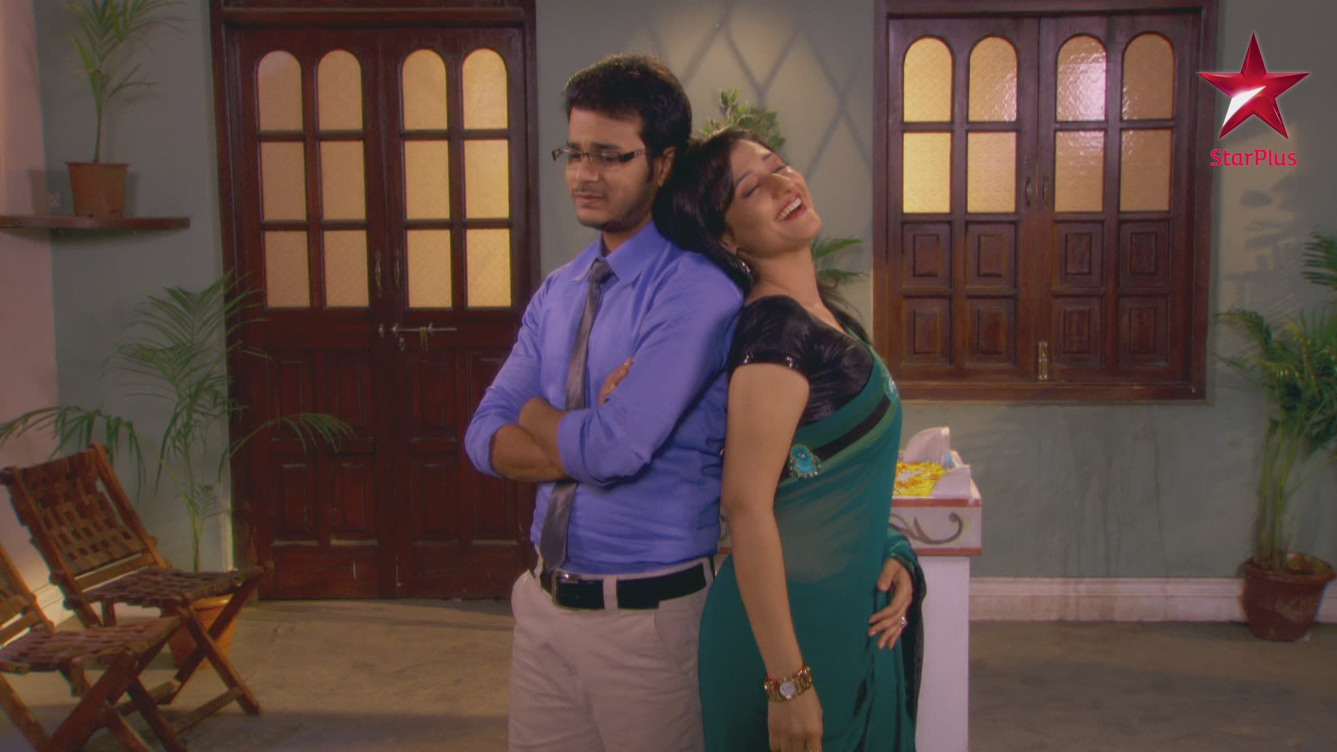 Watch Sasural Genda Phool S14 Episode 3 on JioHotstar