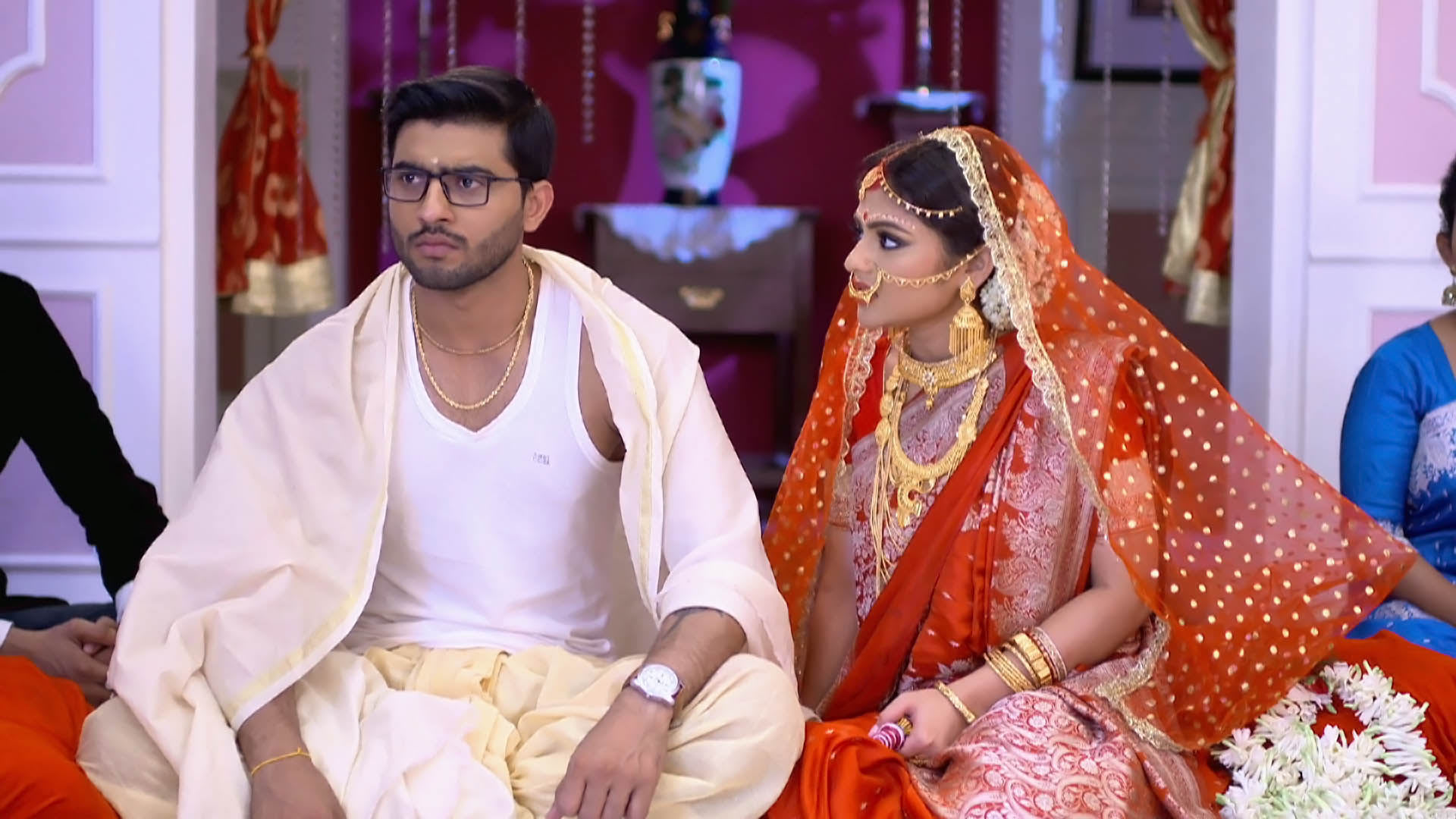 Watch Siddhartha, Jyoti's Bashor Raat Online