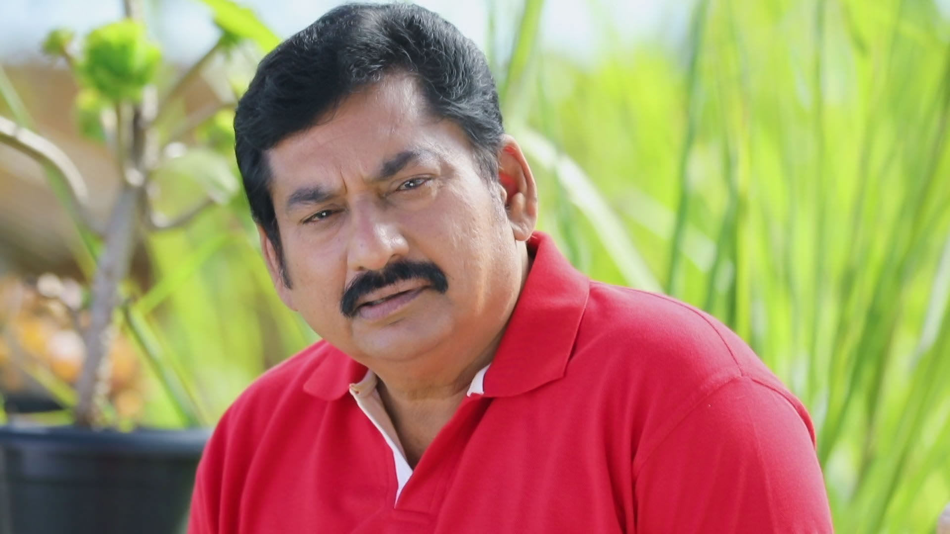 Watch Velraj Clears Saranya's Doubts Online