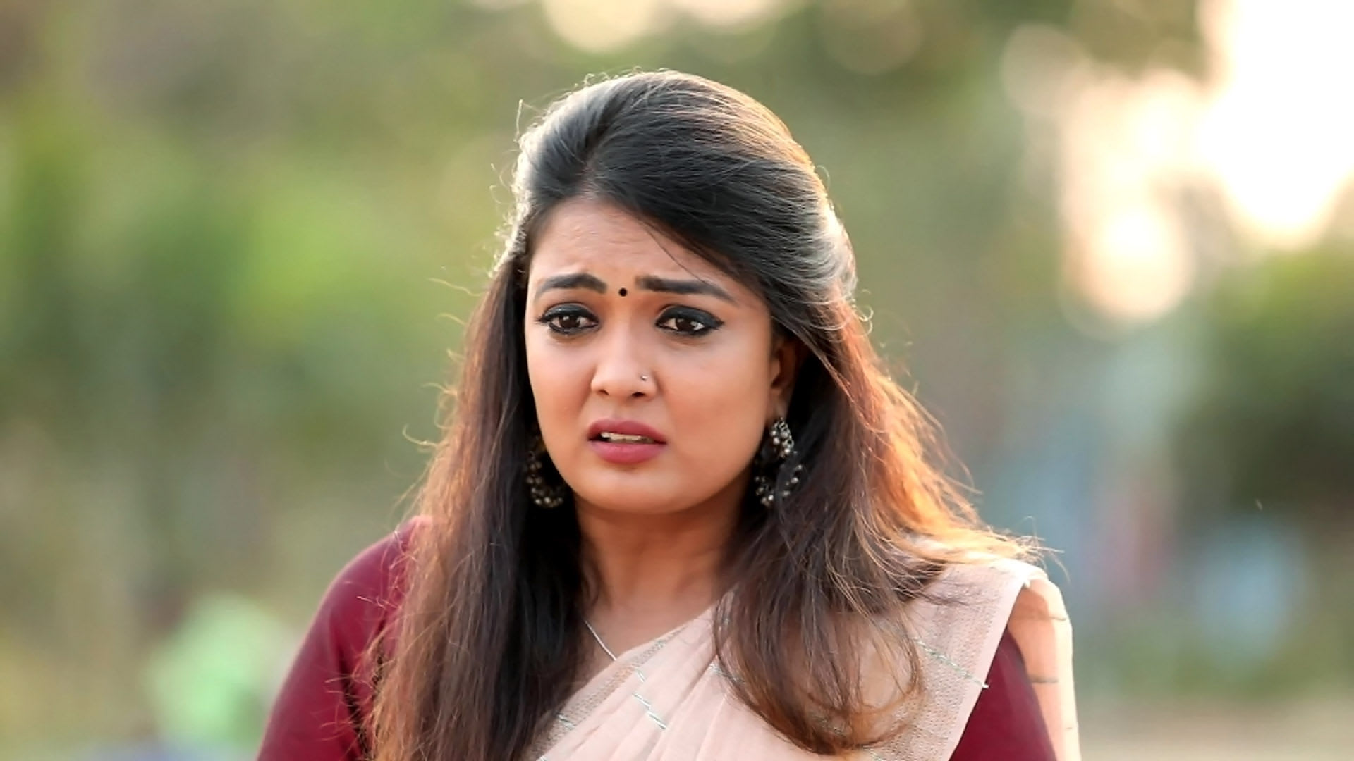 watch-pagal-nilavu-s6-episode-318-on-jiohotstar