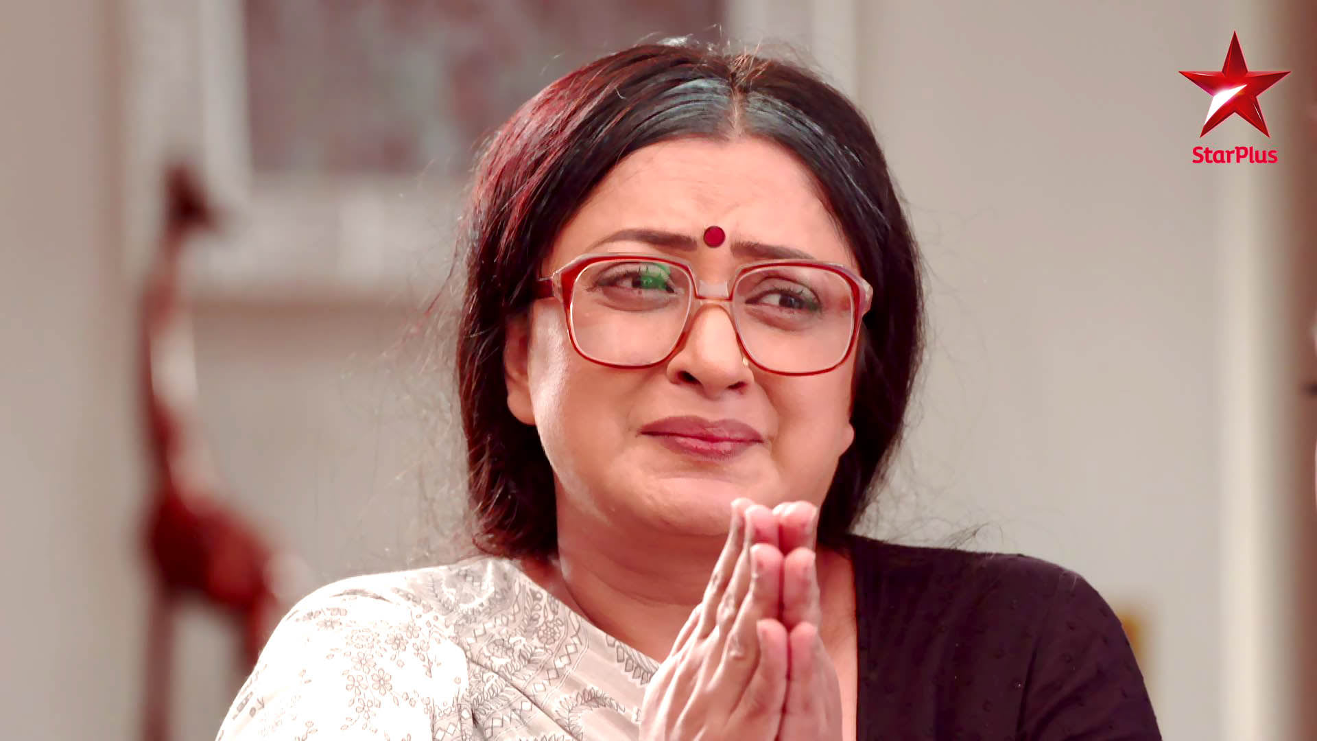 Madhu apologises to Kokila