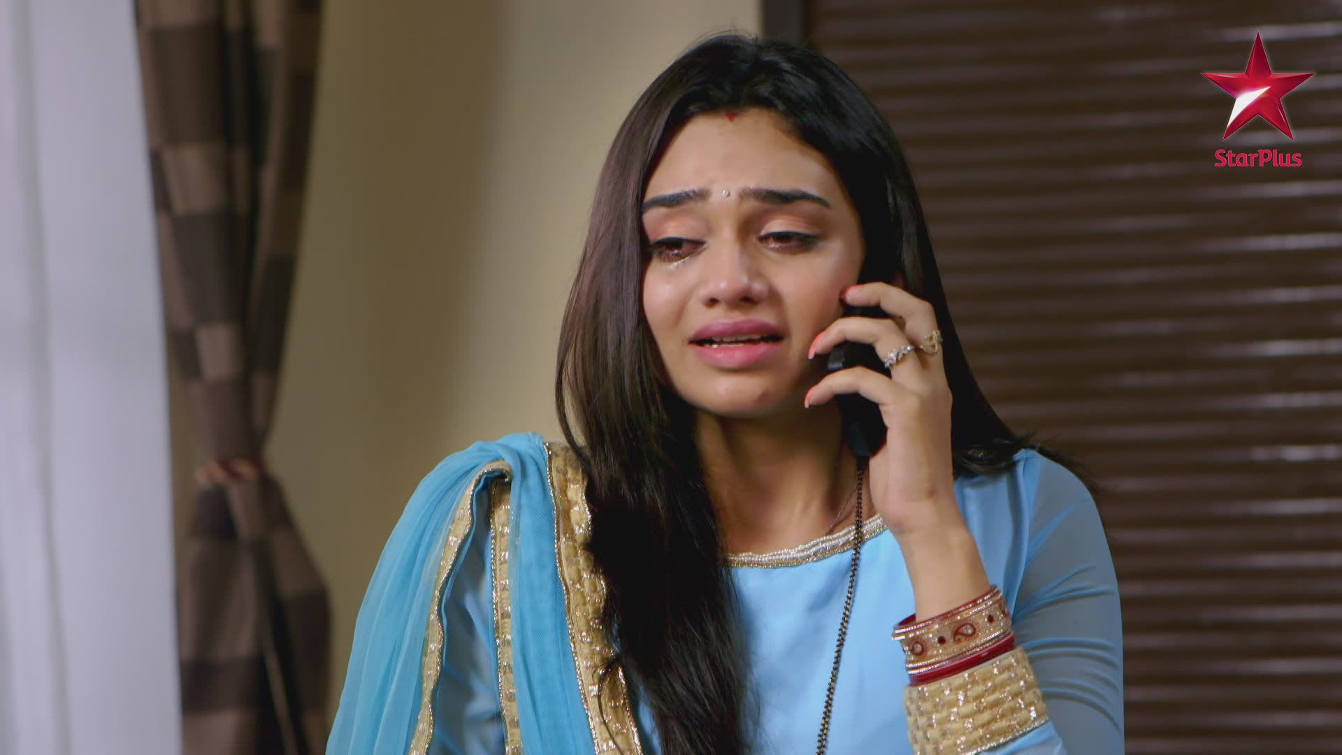 Watch Nisha Aur Uske Cousins S5 Episode 15 on JioHotstar