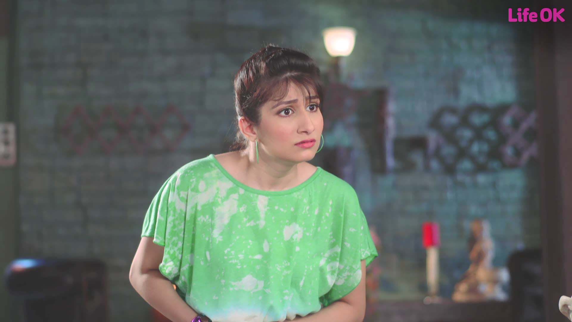 Watch Zindagi Abhi Baki Hai Mere Ghost S4 Episode 5 On Disney Hotstar