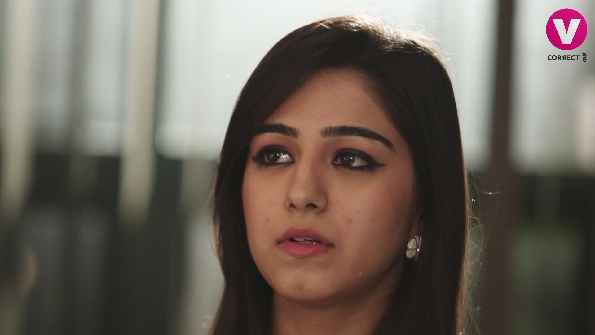 stream-simple-focuses-on-her-career-season-1-episode-40-simple