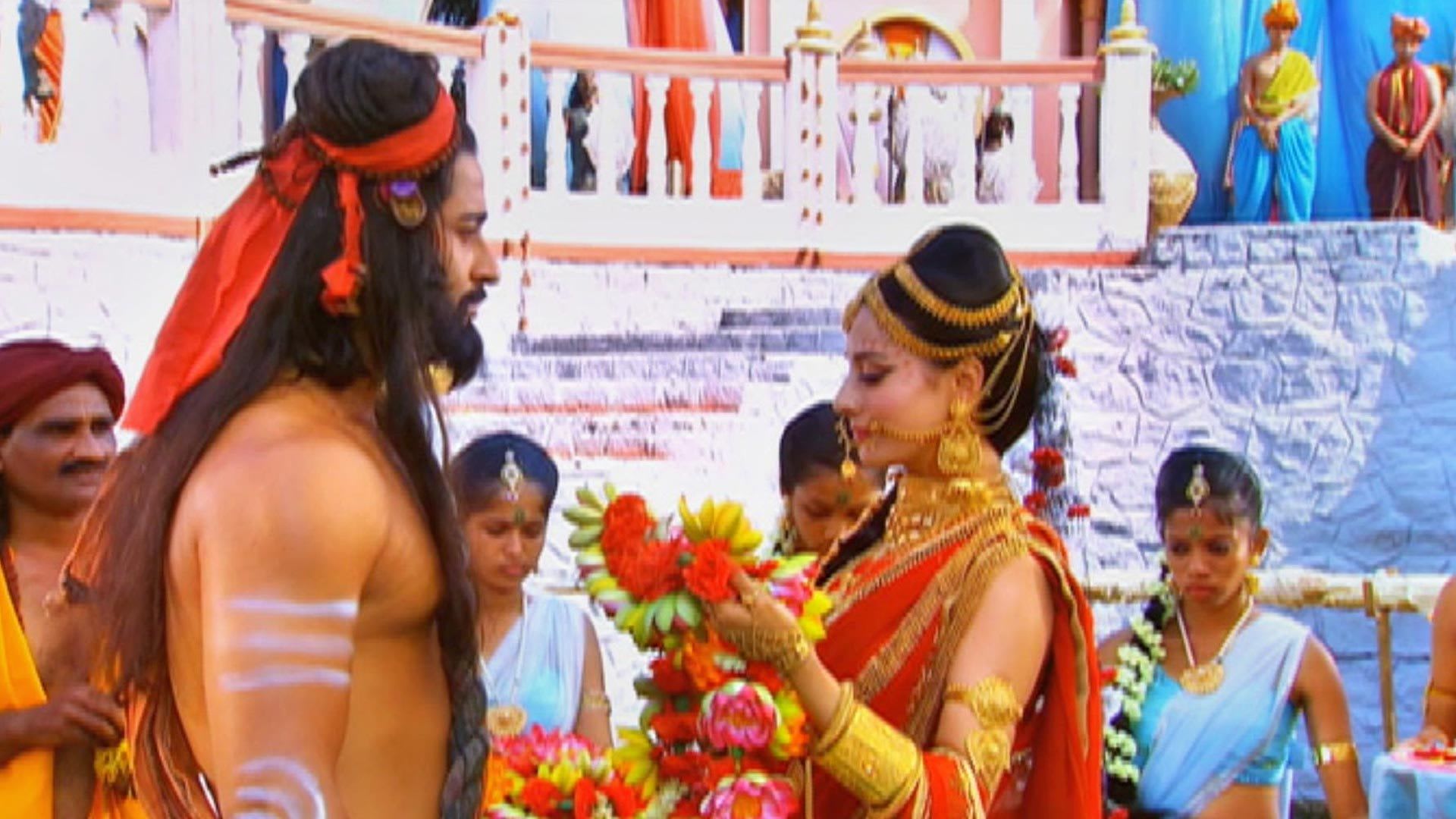 Arjuna Marries Draupadi