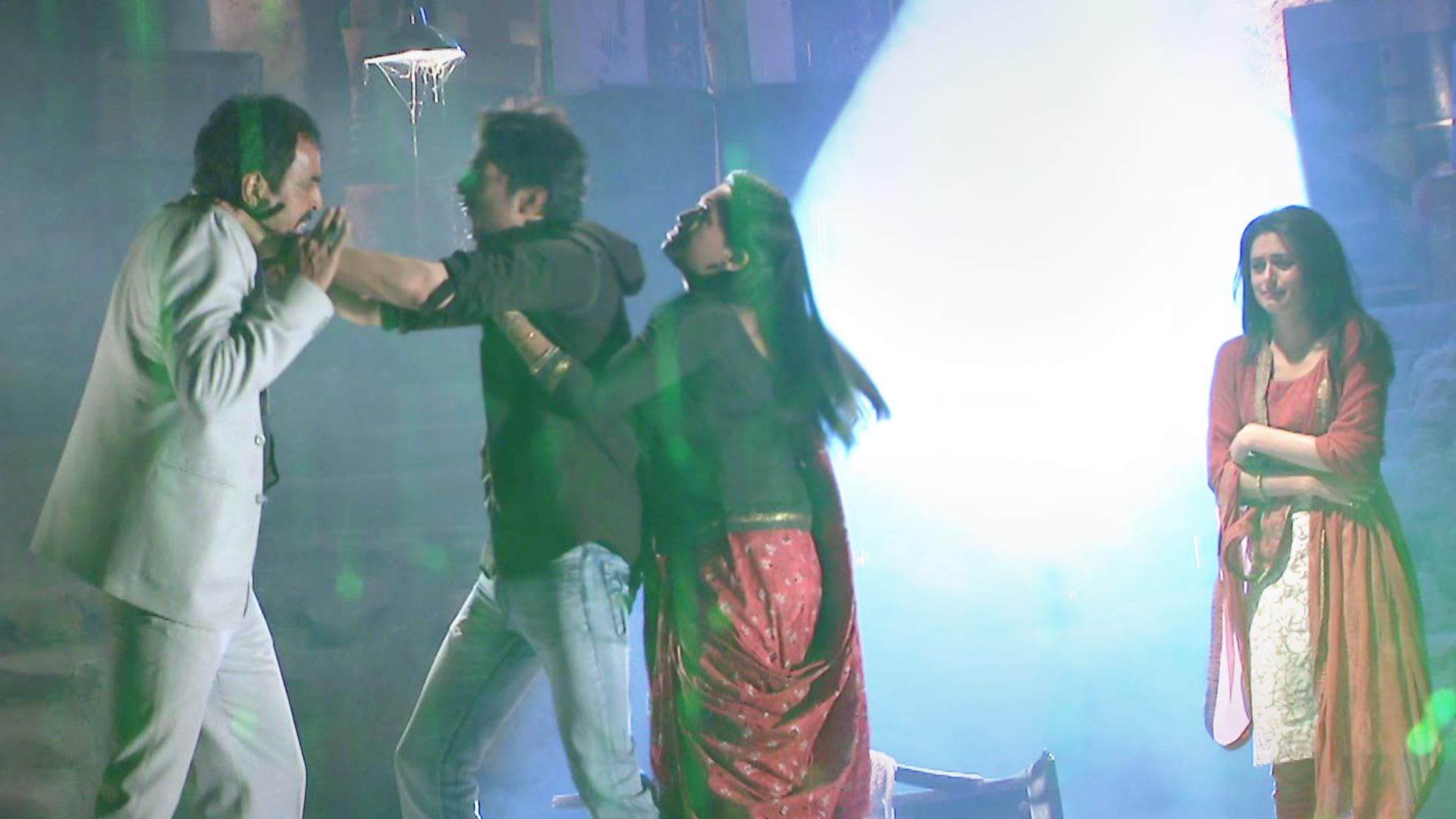 Watch Maryada...Lekin Kab Tak? S7 Episode 11 on JioHotstar