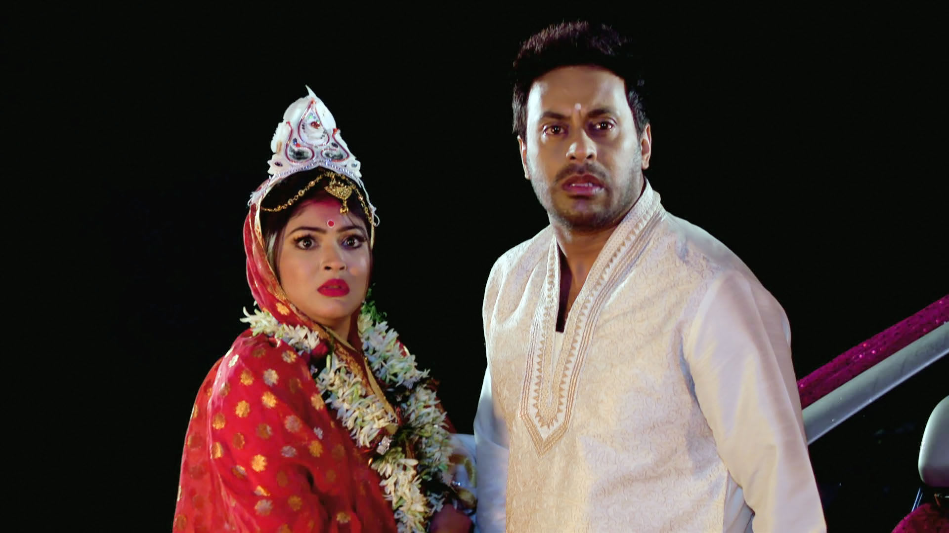 Watch Kundo Phuler Mala S6 Episode 28 on JioHotstar