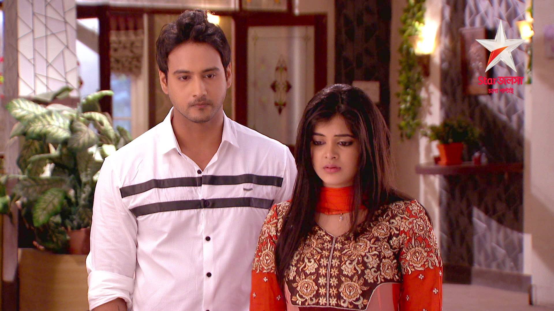 Pakhi lands in trouble