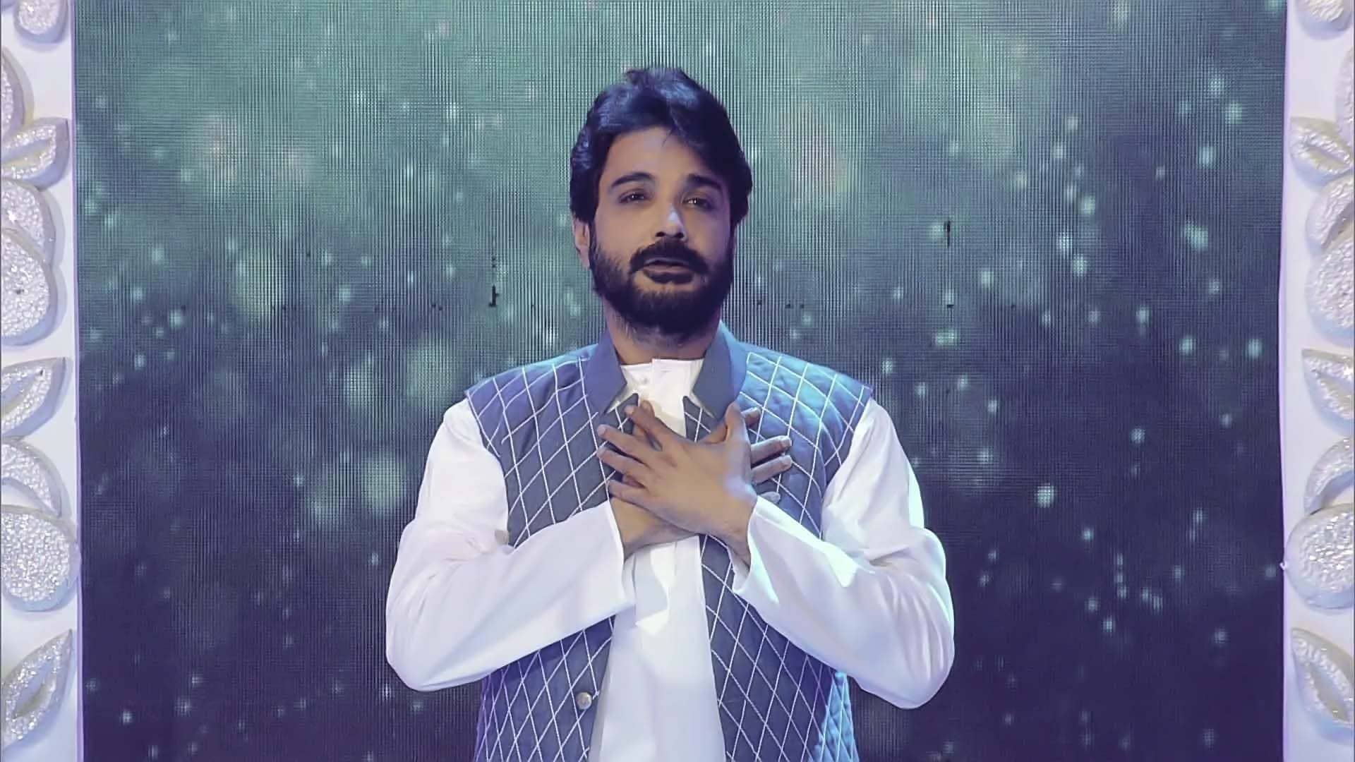 Watch Joyo Hey Episode 1 on JioHotstar