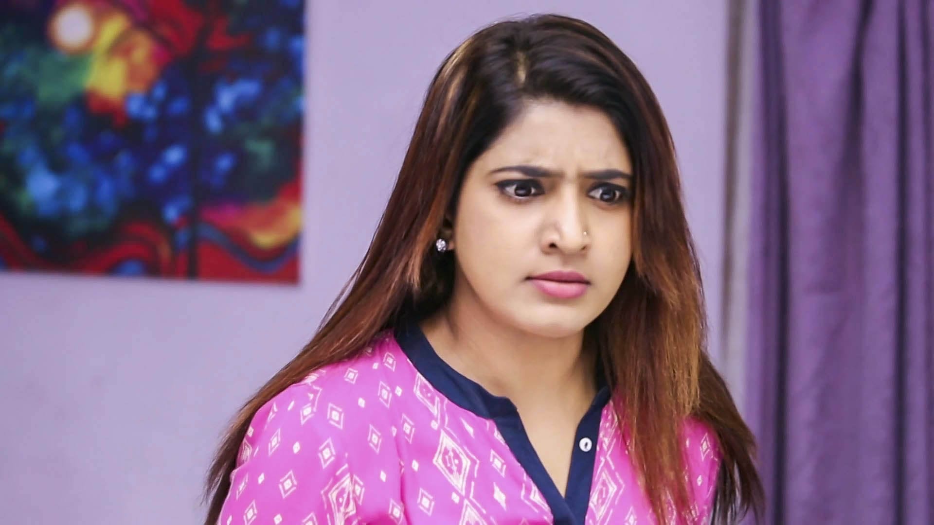 Jr. Sakthi Slaps Sneha!