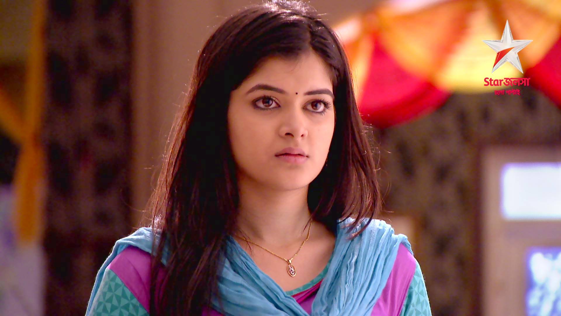 Pakhi gets intoxicated