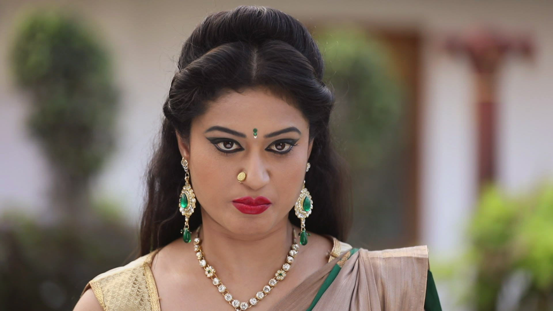 Watch Neeli S2 Episode 259 on JioHotstar