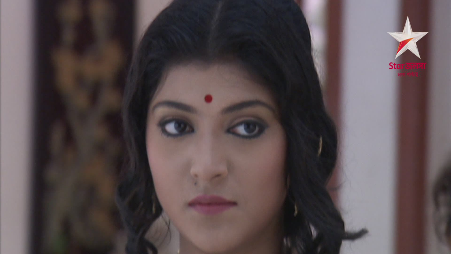 Watch Aanchal S5 Episode 2 on JioHotstar