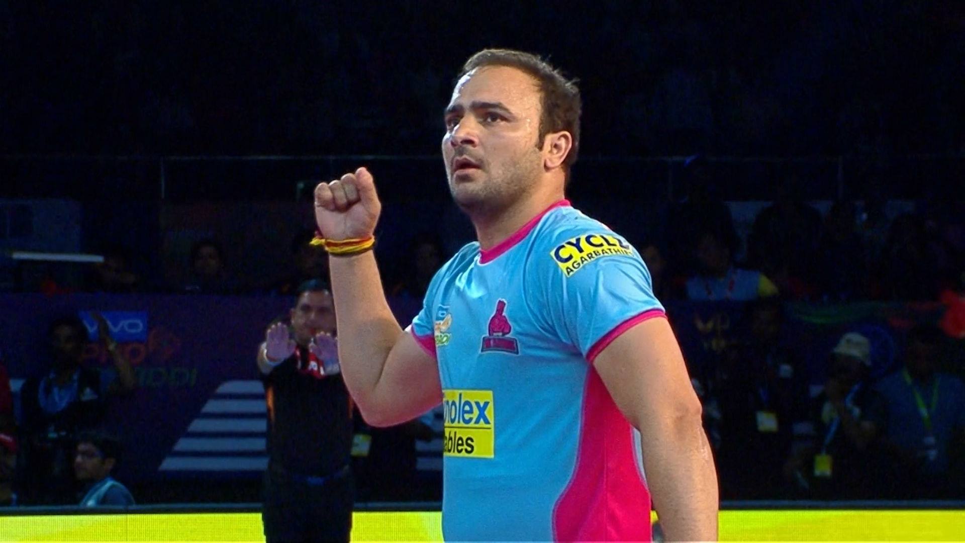 Mighty Manjeet Destroys Pune