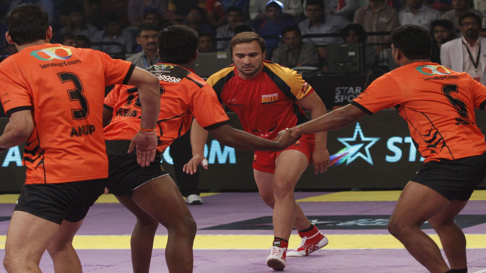 Pro Kabaddi 2014 | Best defender feat. Manjeet