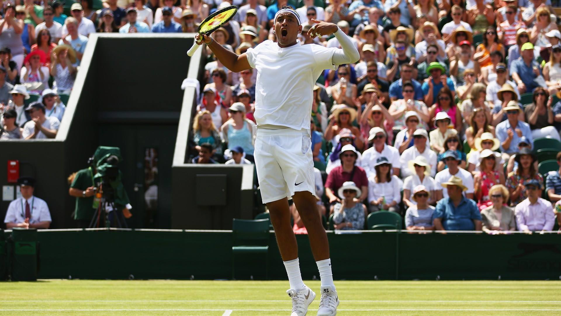 Nick Kyrgios Sees off Milos Raonic